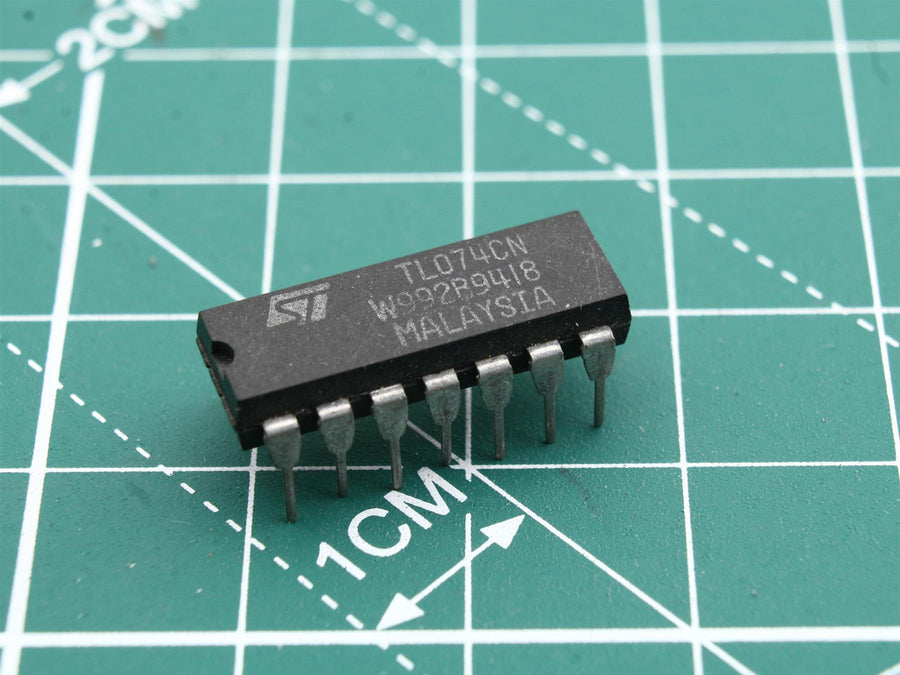 TL074CN circuit integrat