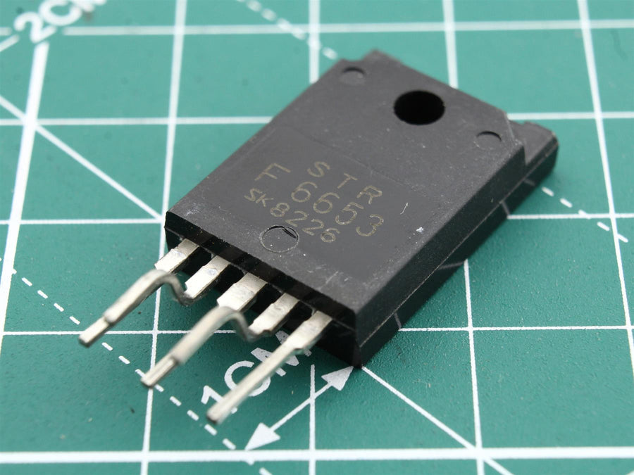 STRF6653 circuit integrat