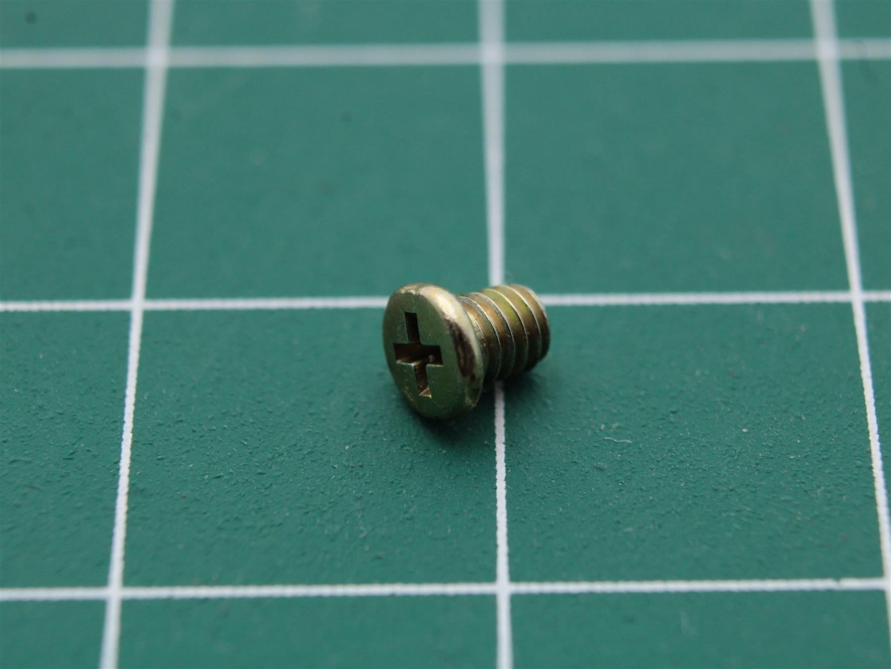 Bang & Olufsen 2036019 – Screw 2.6×4 mm Genuine Reconditioned P