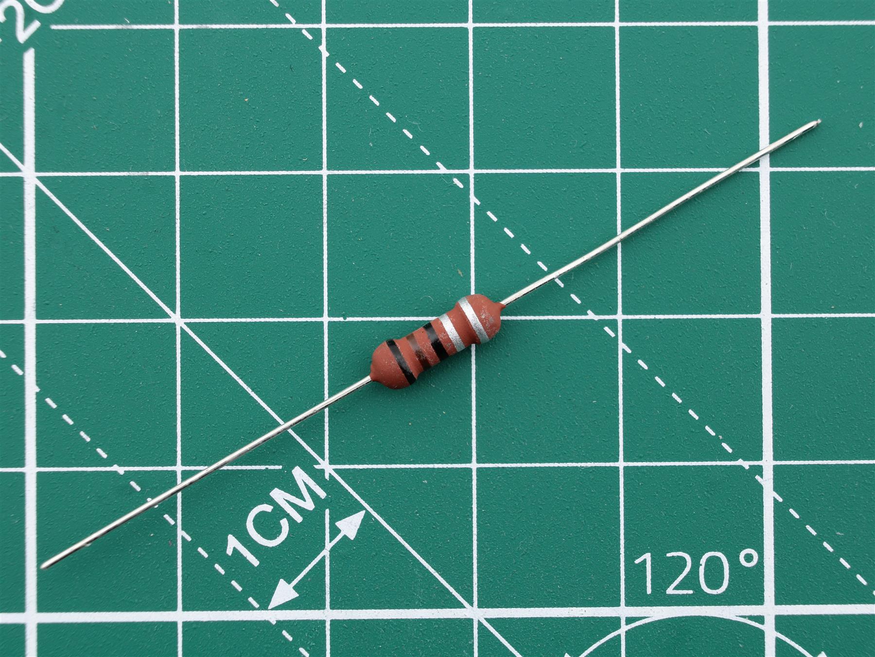 Fuse resistor 0.1R 1W 10% Ø3.5x10m
