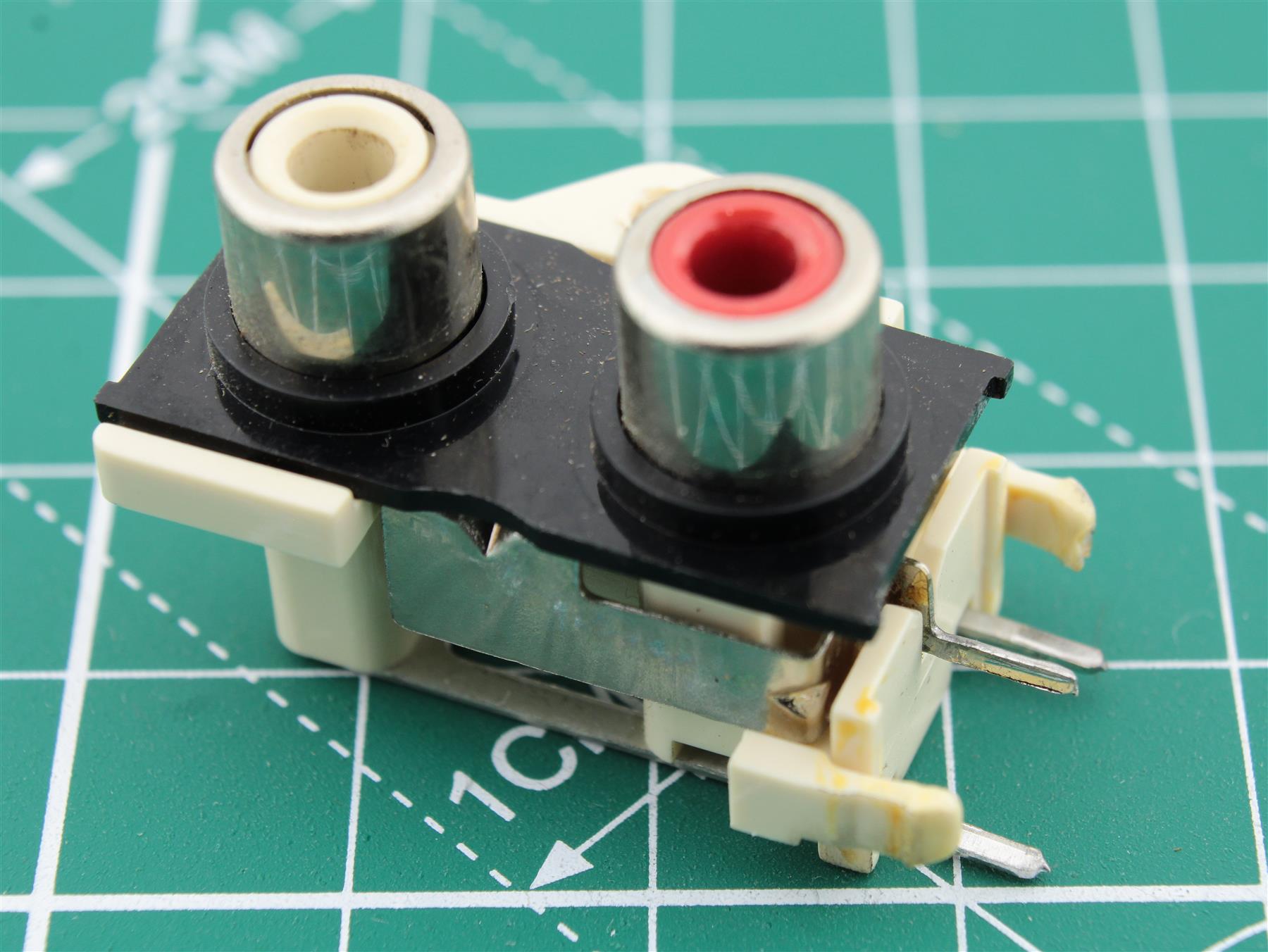Sony HST-V Series 2×RCA PCB Connector for Vintage Audio Repair