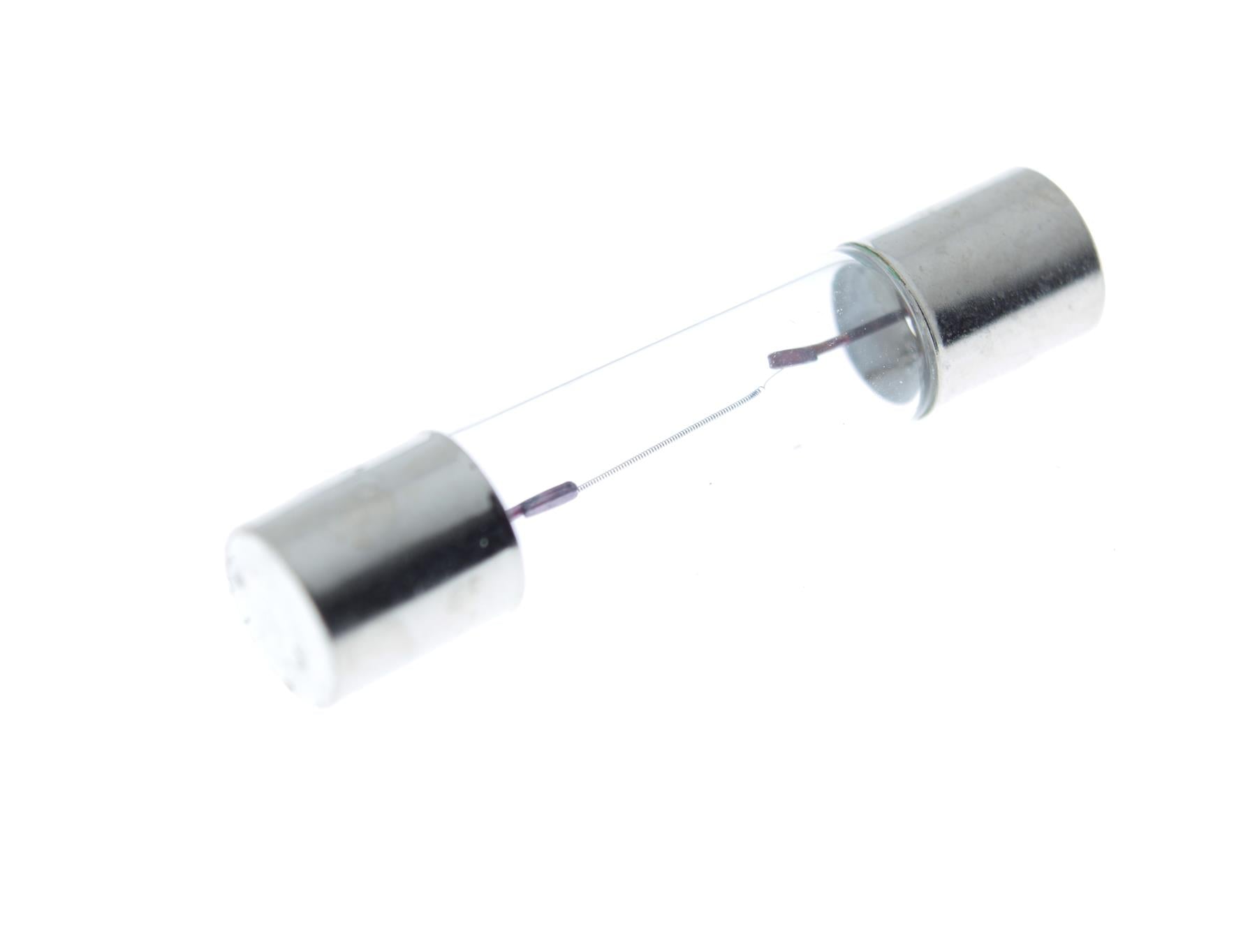 Incandescent Lamp Axial 6.3 Volts 300mA 1.9W Ø 6.3mm x 31 mm