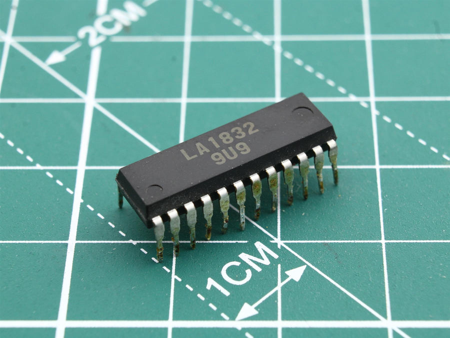 LA1832 circuit integrat SHARP XL560
