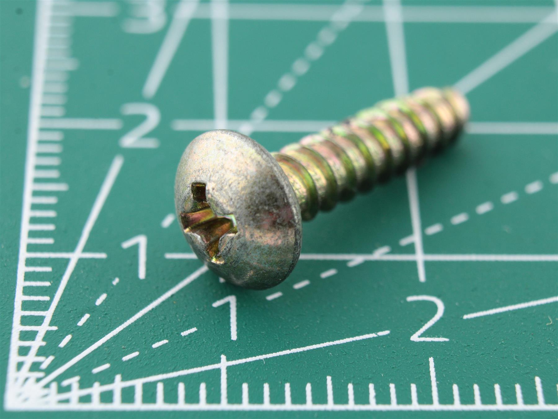 Custom Screw M3.93 x 18.4 for Vintage Audio Equipment (JVC)