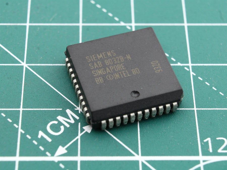 SIEMENS SAB8032B-N circuit integrat