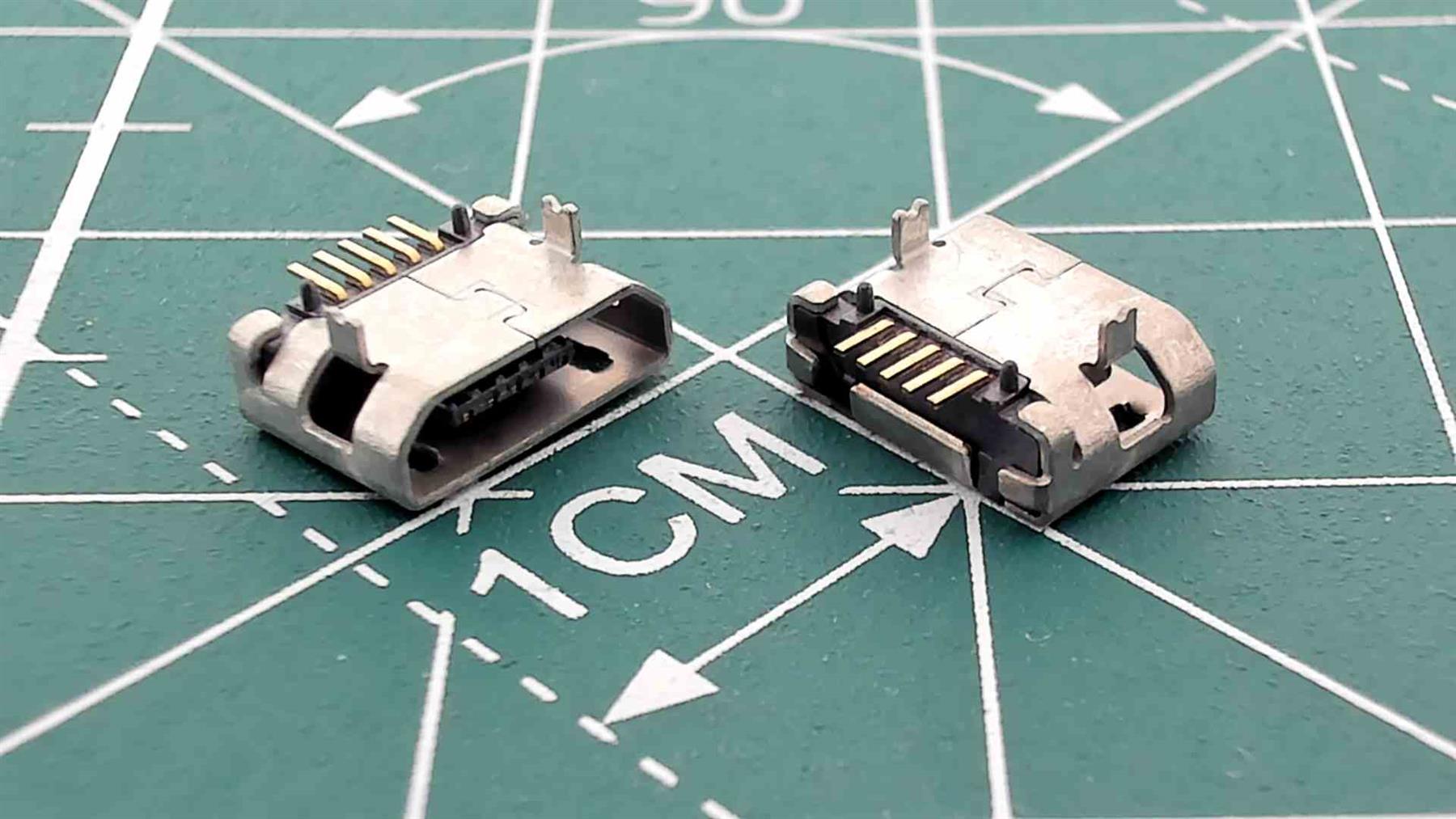 Micro USB Female Connector for PCB Soldering S7490