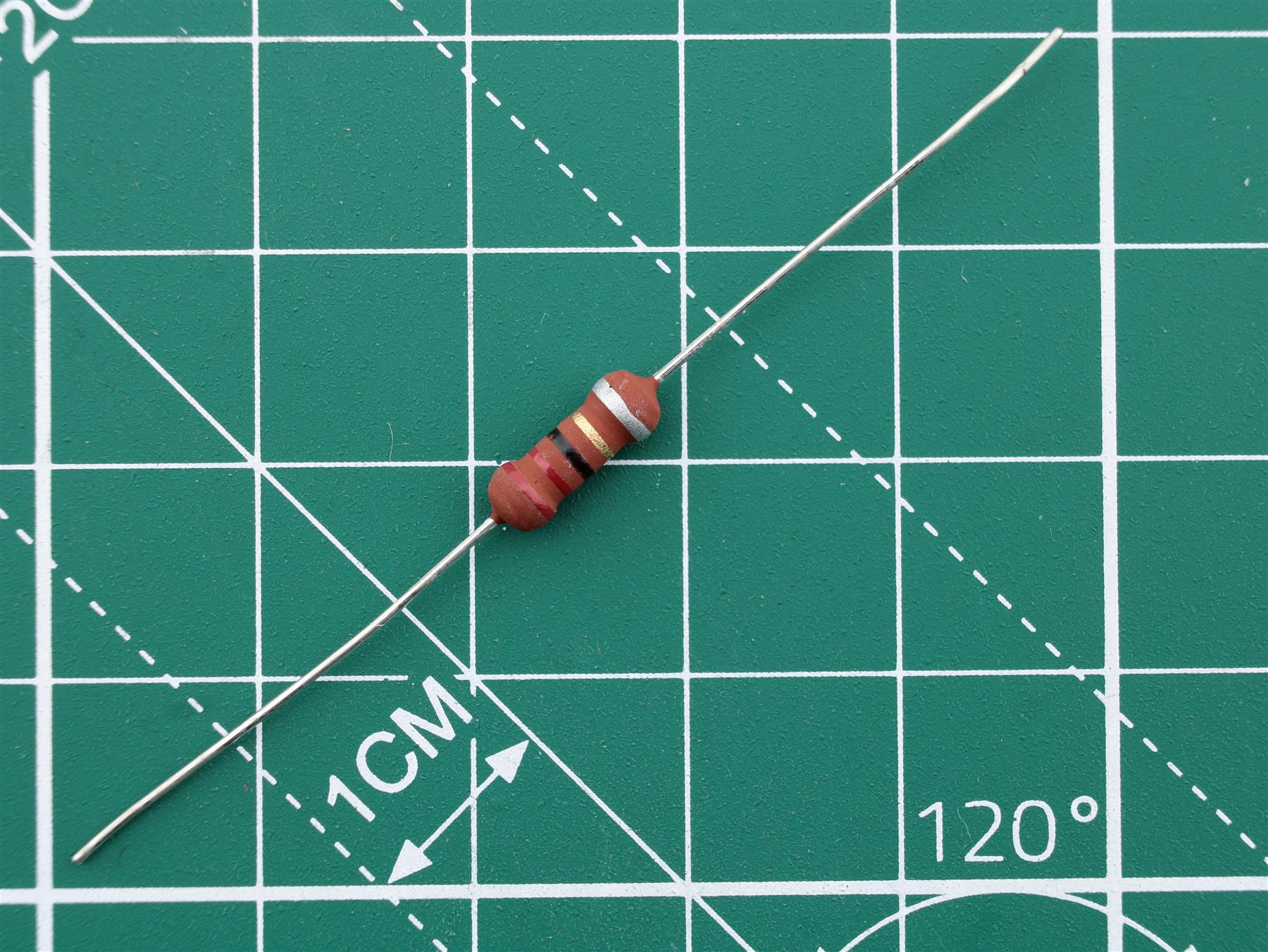 Fuse Resistor 22R 1W 10% Ø3.5x10mm