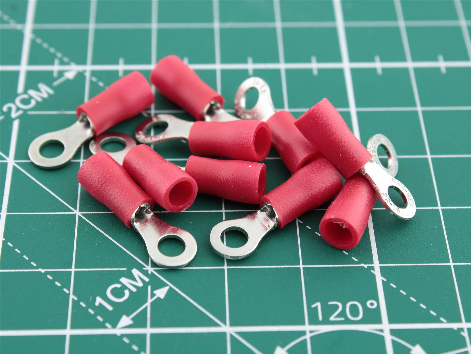 Ring Terminal Red Insulated (0.5–1.5 mm²) M3 Ø3.7 mm Pack of 10