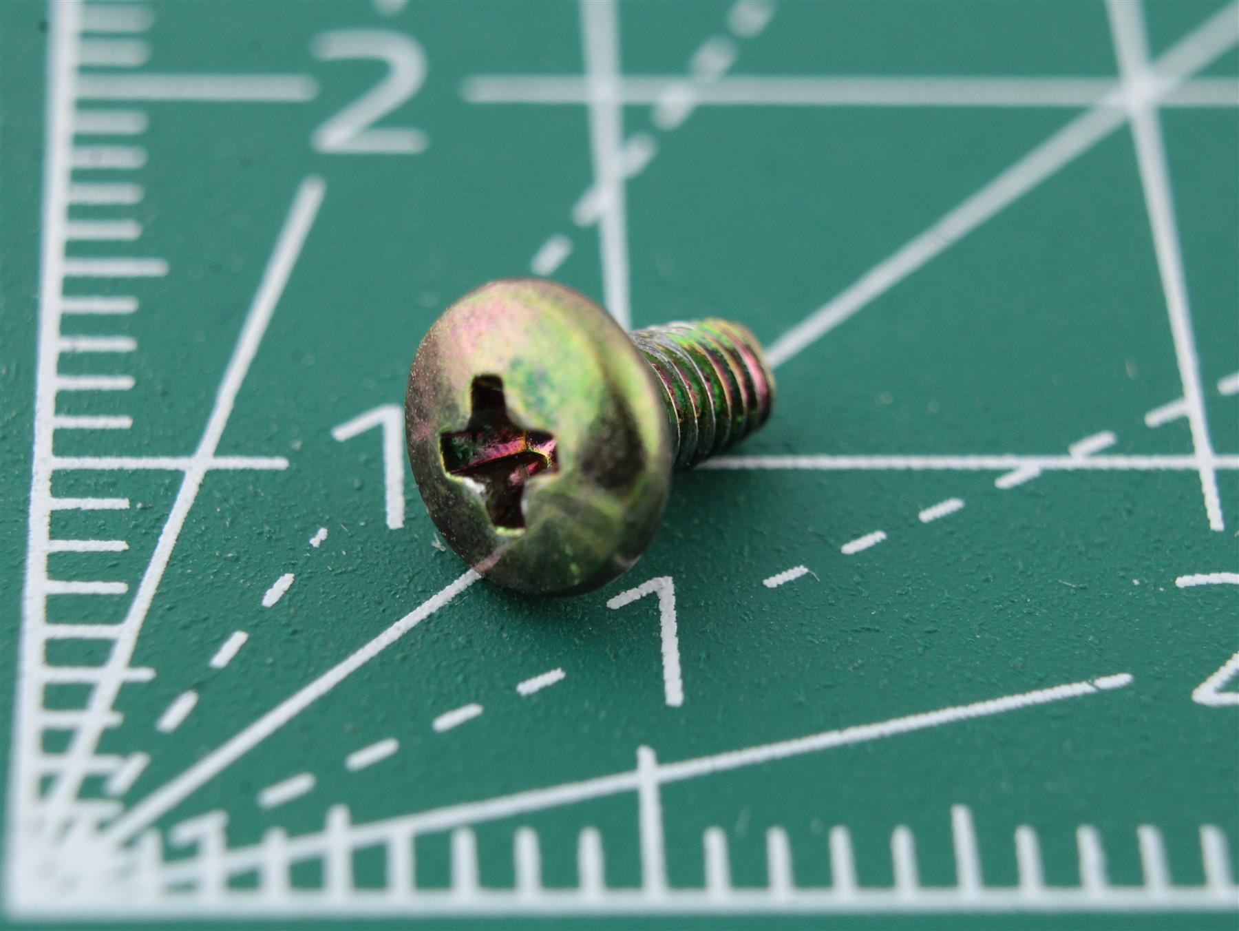 Custom Screw M2.47 x 6.3 for Vintage Audio Equipment (Pioneer)