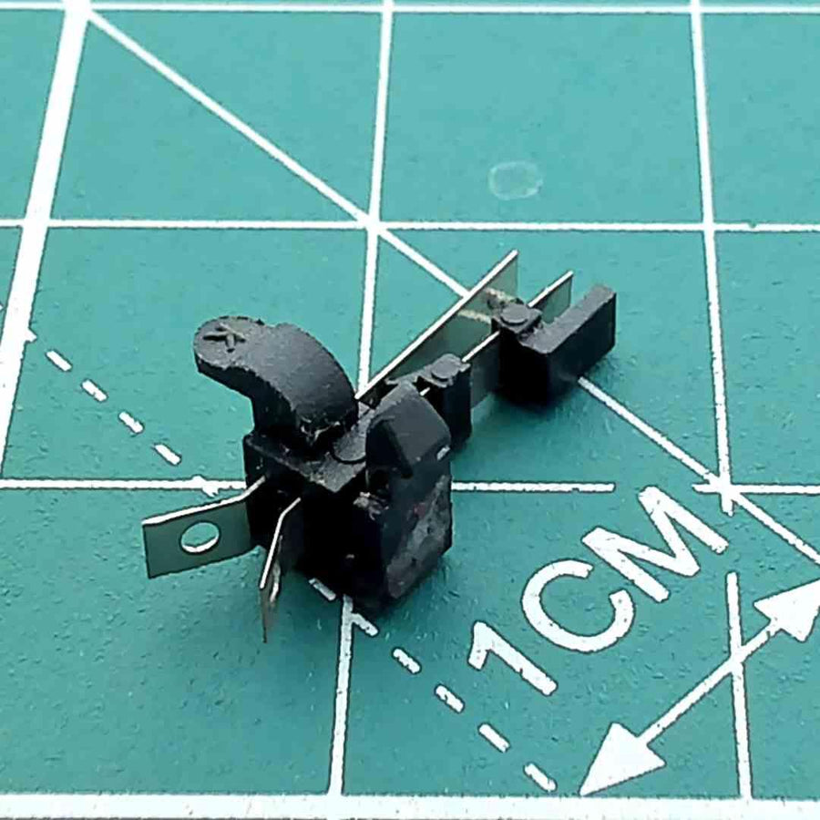 Microîntrerupător W01070 pentru echipamente audio vintage
