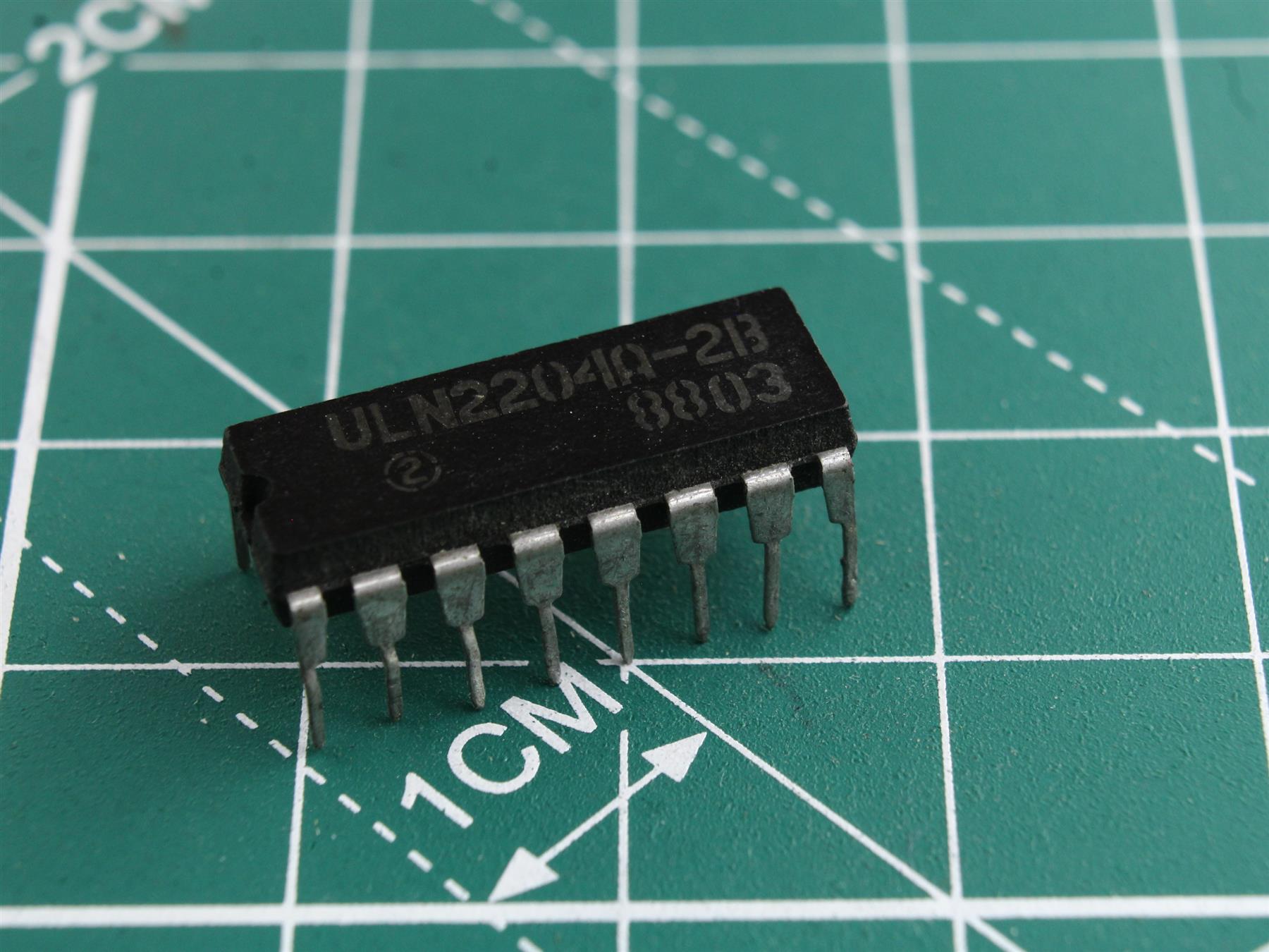 ULN2204A-2B Integrated circuit
