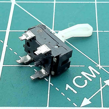 Microîntrerupător W01055 pentru echipamente audio vintage