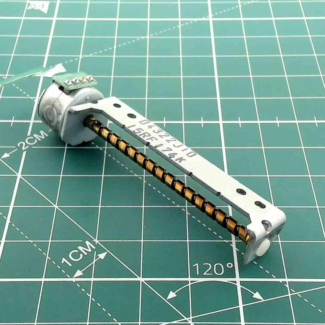 CD Player Sled Tracking Motor Replacement D4322JID 15RF174K