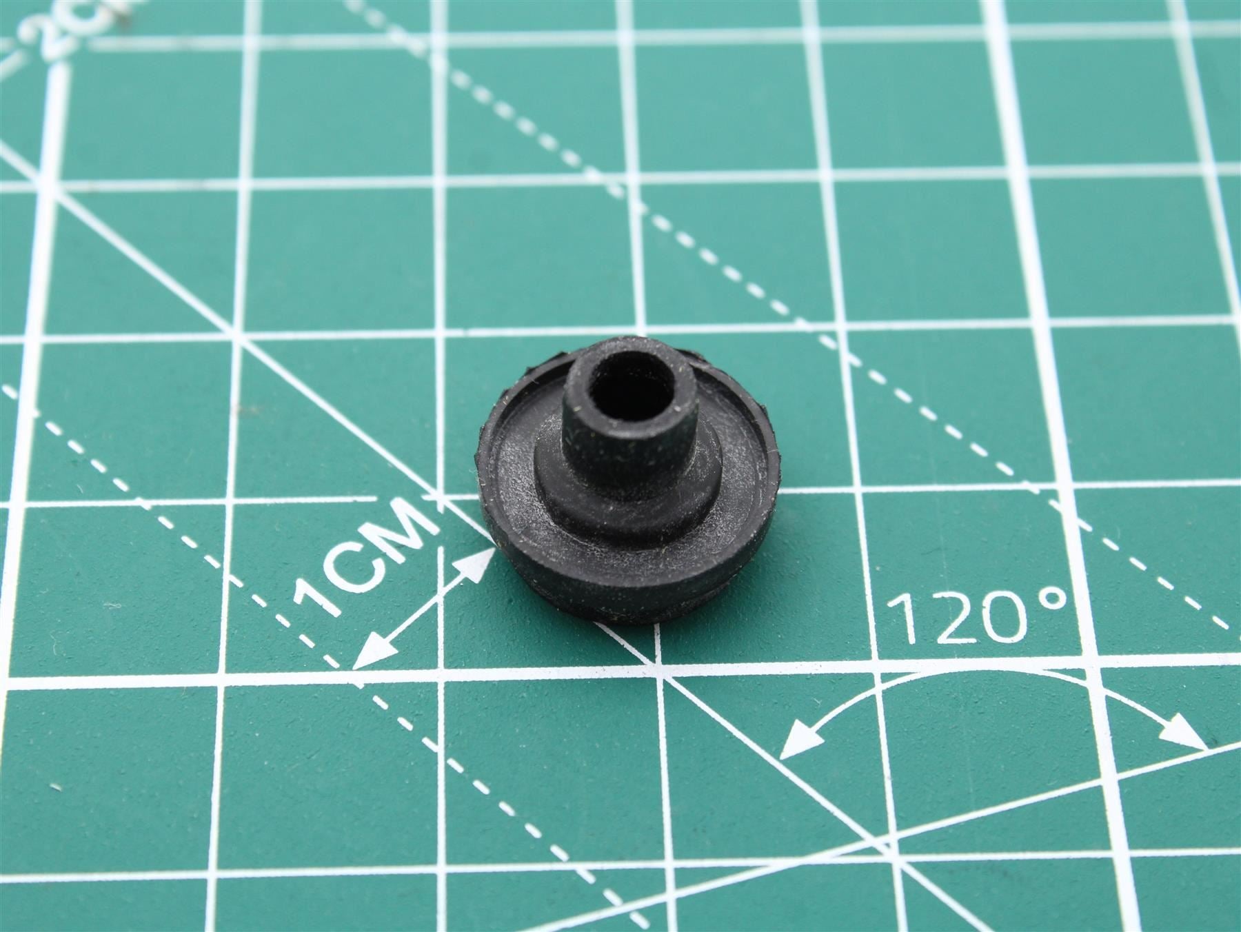 Insulator for Teac PD-H300 Mechanism Cd (Position 16)