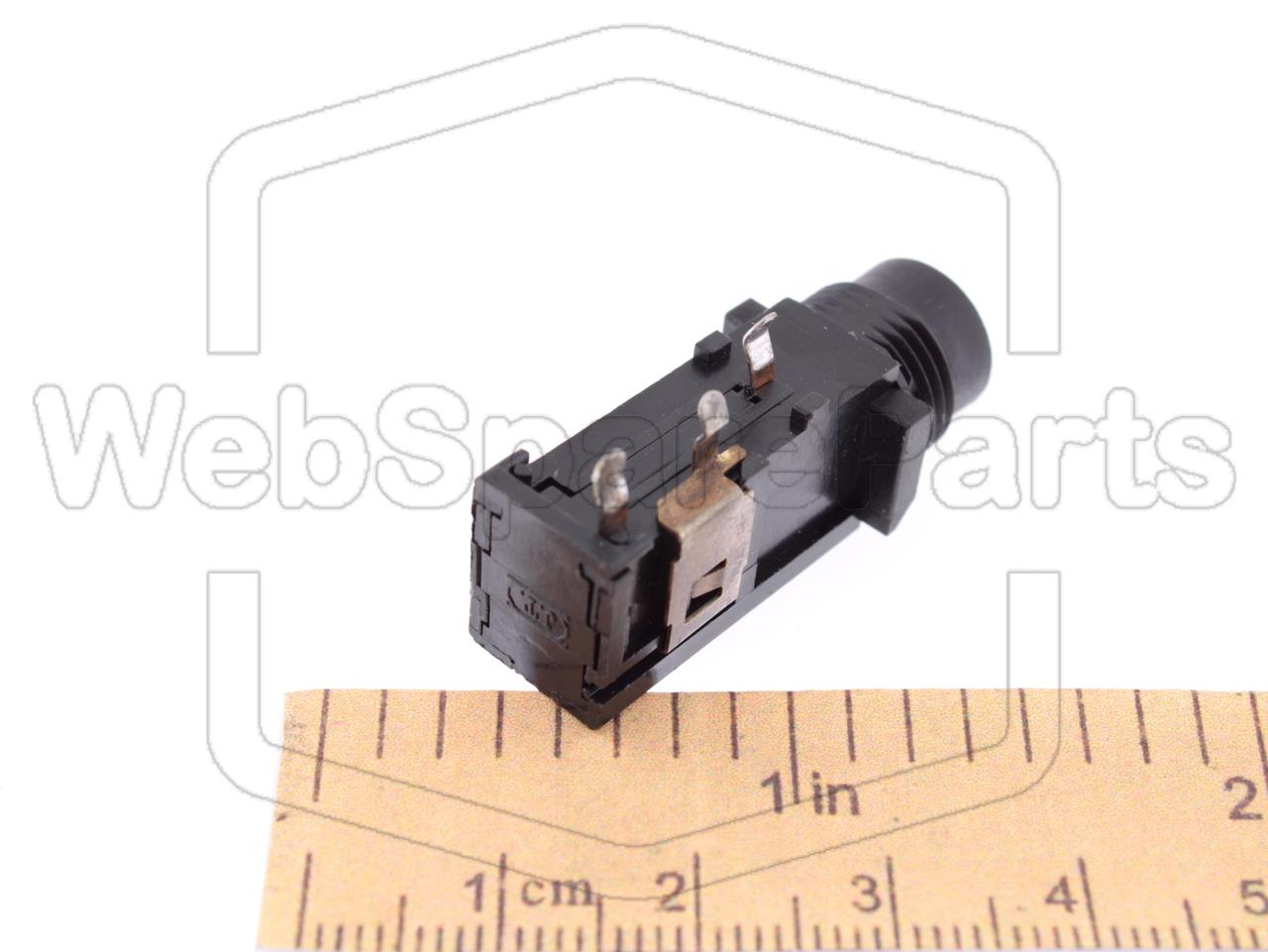 Aiwa W00093 Headphones PCB Jack for Vintage Audio Repair