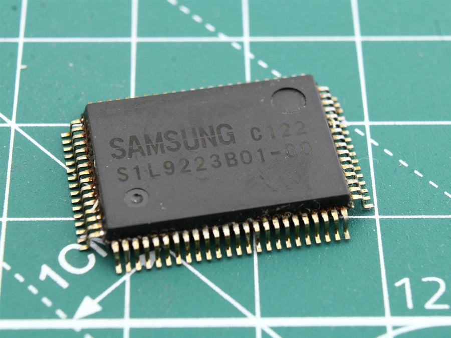 SAMSUNG S1L9223B01-Q0 circuit integrat