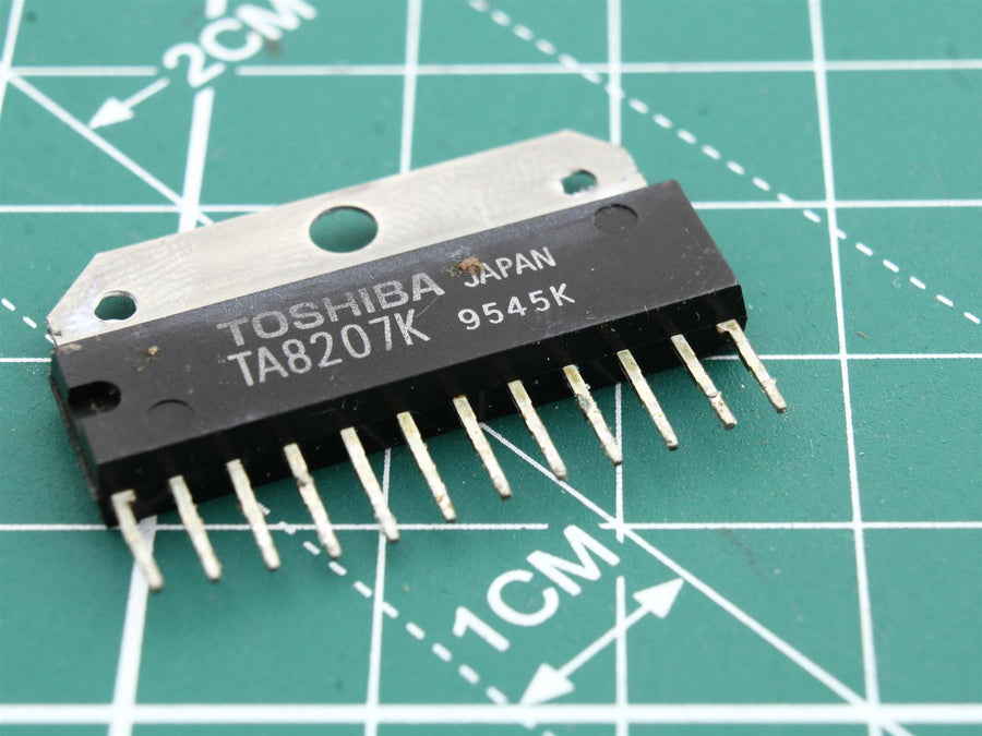 TA8207K TOSHIBA circuit integrat