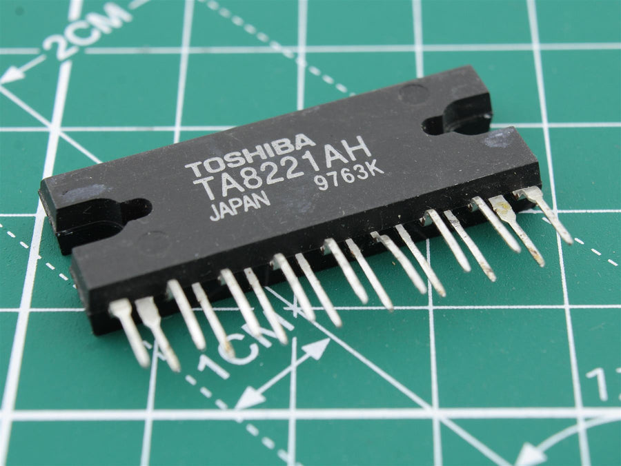 TA8221AH circuit integrat