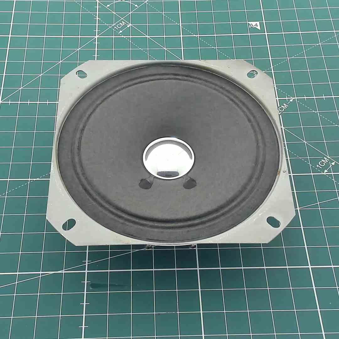 Round Replacement Speaker 8 Ohm 2 W [Ø102x35mm], Hitachi TRK-640R