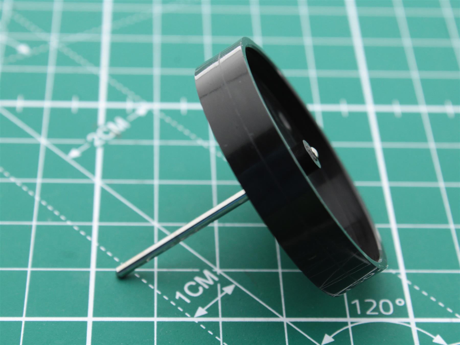 RXF0046 – Flywheel (Right) Assembly Pos.(102)