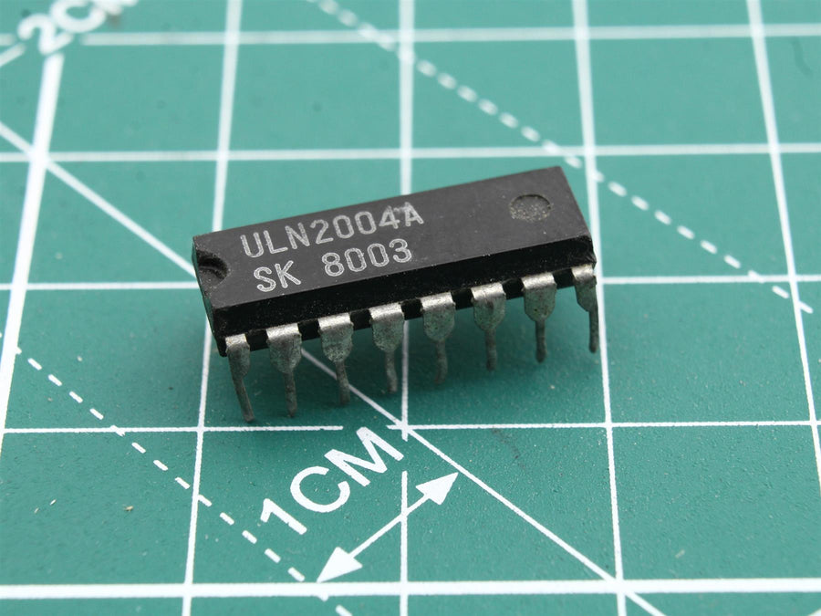 ULN2004A circuit integrat