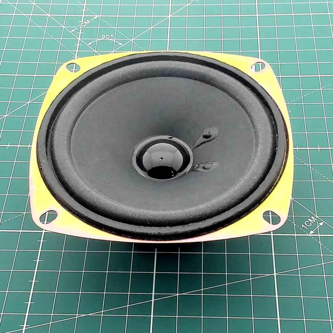 Round Replacement Speaker for Vintage Audio, 4 Ohm 8 W [Ø106x45mm]