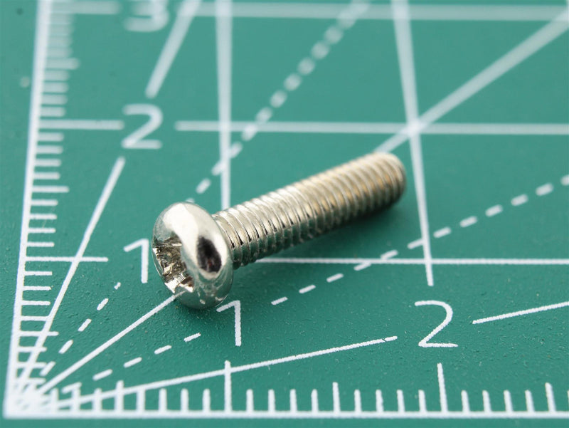 Screw M2.86 x 13.7