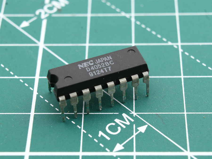 D4052BC circuit integrat SONY TCD505