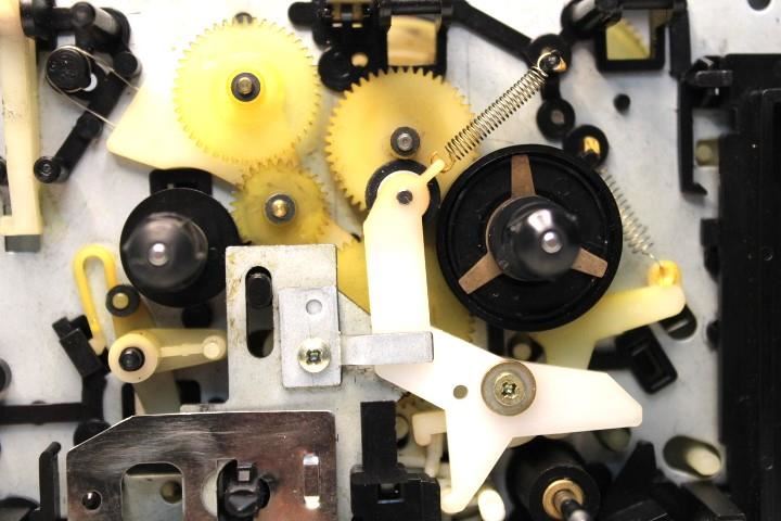 Aiwa AD-3150 Idler Wheel for Cassette Deck