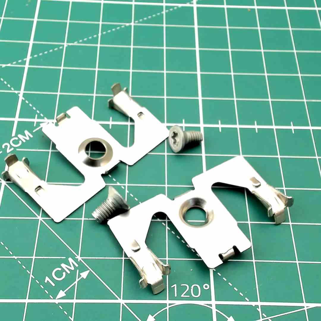 Blaupunkt Miami CD72 Car Radio Fixing Springs Vintage Audio