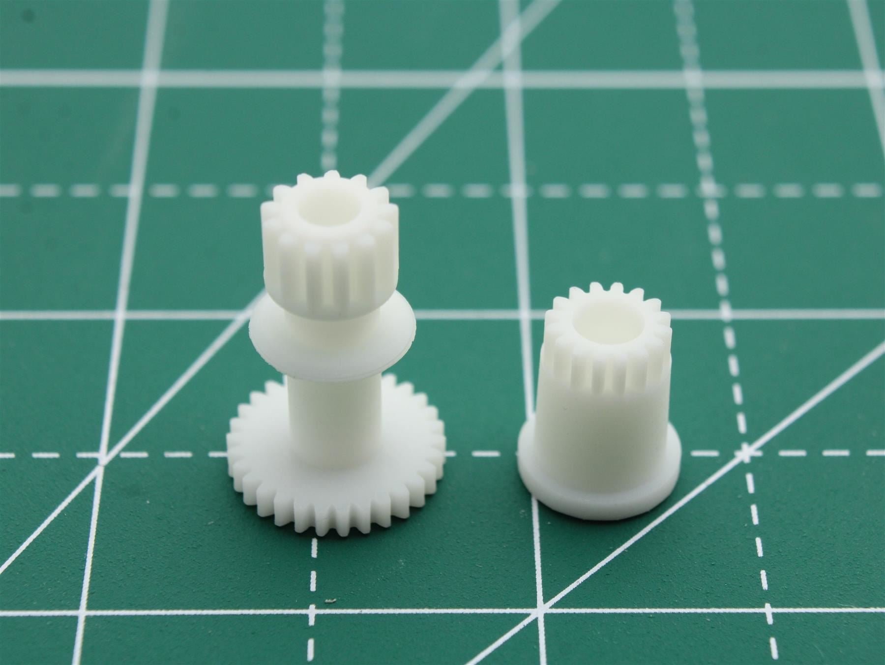 Technics RS-HD350 Gear Repair Kit for Cassette Deck