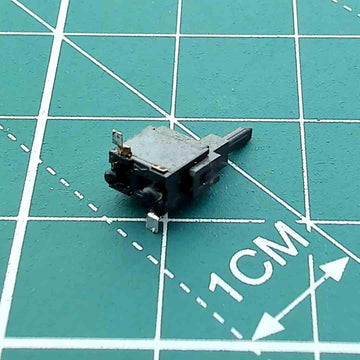 Microîntrerupător W01112 pentru echipamente audio vintage