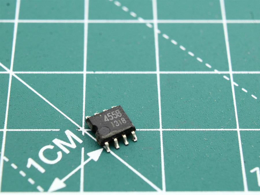 4558 circuit integrat