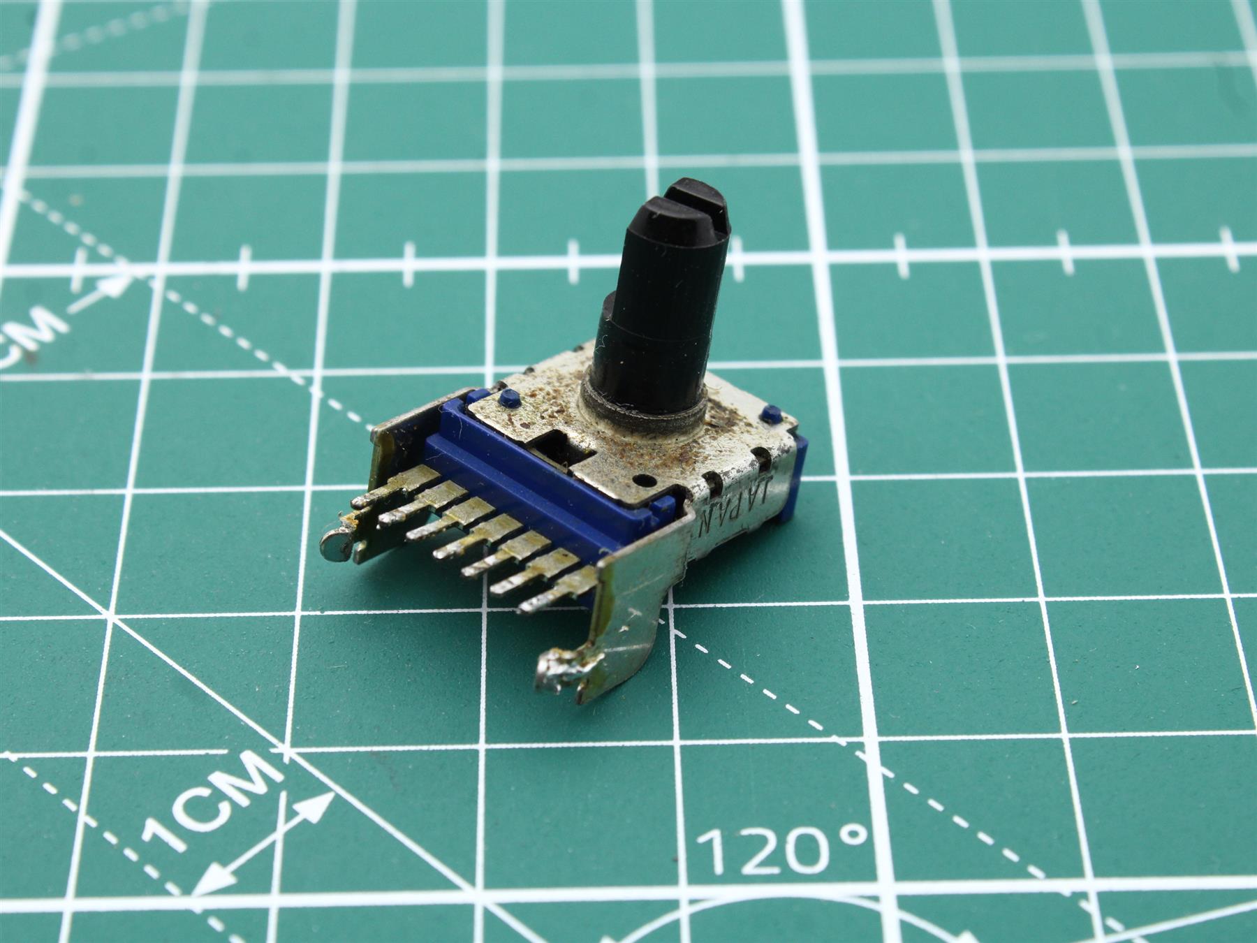 ALPS 20K Stereo PCB-Mount Rotary Potentiometer with Shaft for Sharp WQ-268E