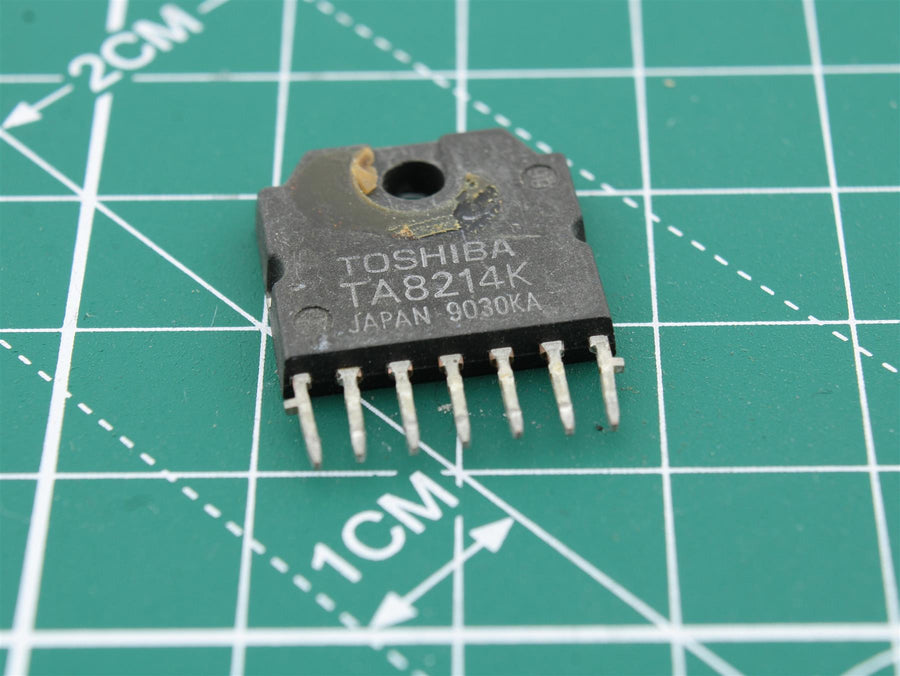 TA8214K circuit integrat
