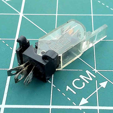 Microîntrerupător W01066 pentru echipamente audio vintage